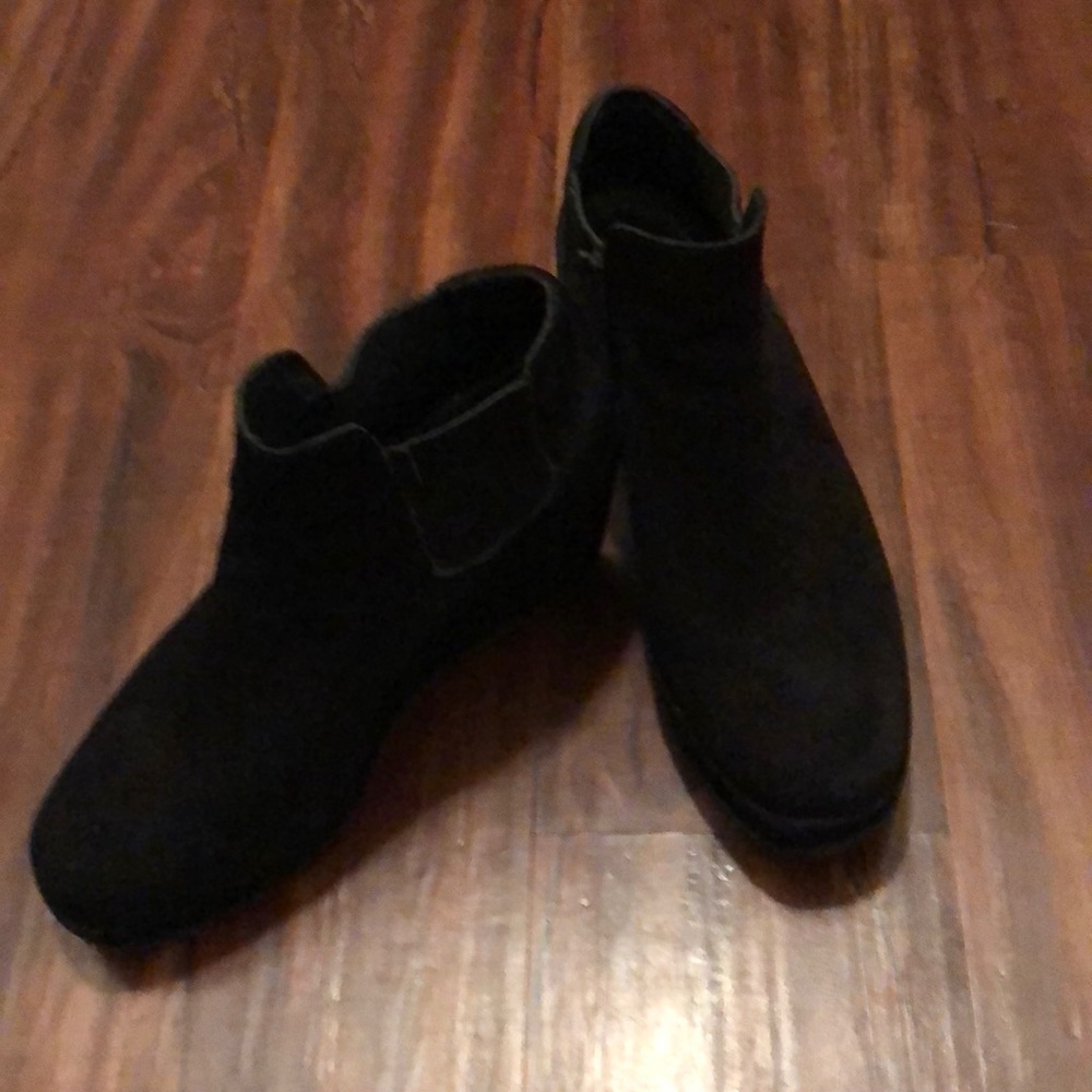 Pedro Garcia black suede wedge boots.